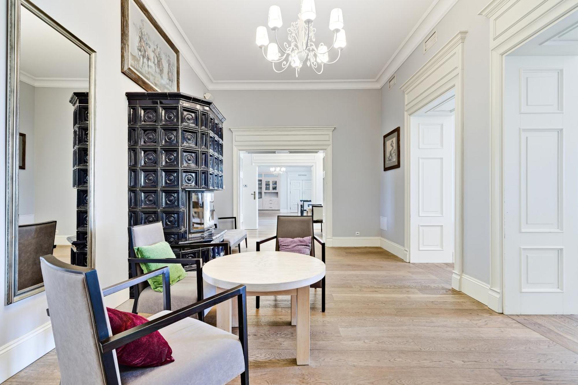 Hotel&Spa Dwor Droblin Leśna Podlaska エクステリア 写真