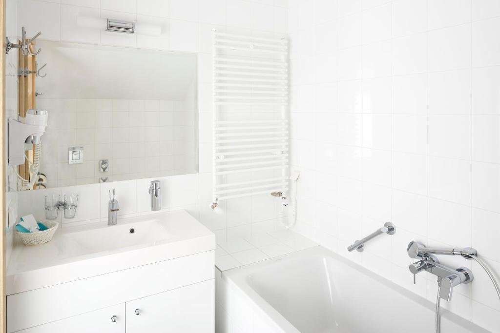 Hotel&Spa Dwor Droblin Leśna Podlaska 部屋 写真